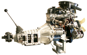 Двигатель автомобиля ВАЗ-2101-07 с навесным оборудованием в сборе со сцеплением и коробкой передач (агрегаты в разрезе)